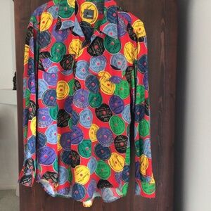 Liz wear shirt
